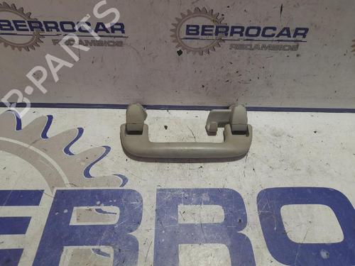 Håndtag i tag Håndtag i tag TOYOTA AVENSIS (_T25_) 1.8 VVT-i (ZZT251_, ZZT251R) (129 hp) 31673057 31673057