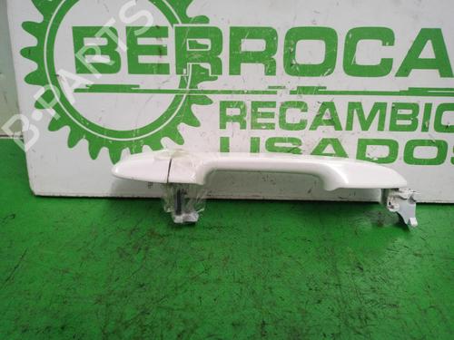 rear-right-exterior-door-handle-toyota-auris-_e18_-2012-2013-2014-2015-2016-2017-2018-2019-31547807 main image