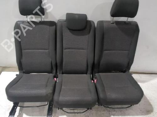 Used Rear seat Rear seat TOYOTA COROLLA Verso (ZER_, ZZE12_, R1_) 2.2 D-4D (AUR10_, AUR10R) (177 hp) 31563781 31563781