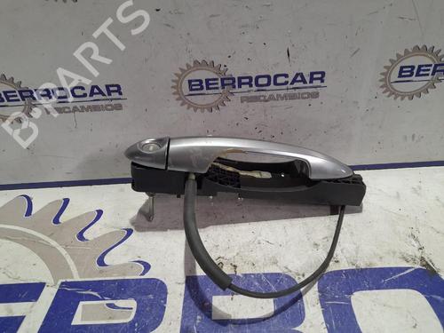 front-left-exterior-door-handle-alfa-romeo-giulietta-940_-2010-2011-2012-2013-2014-2015-2016-2017-2018-2019-2020-31570616 main image