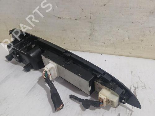 Left front window switch KIA CARENS III MPV (UN) 2.0 CRDi 140 | BP31563979I27  - Image 6