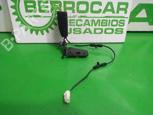 Used Seat buckle PEUGEOT 508 I (8D_) 2.0 HDi (140 hp) 31548328