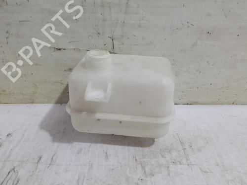 Used Expansion tank HYUNDAI ix35 (LM, EL, ELH) 2.0 CRDi 4WD (136 hp) 31562638