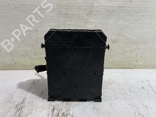 Used Fuse box OPEL CORSA F (P2JO) 1.2 (68) (101 hp) 31562752