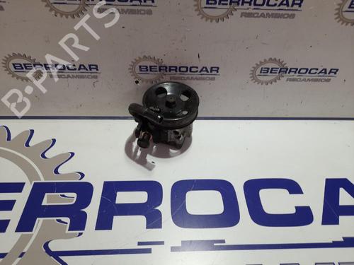 Pompe de direction assistée HYUNDAI GETZ (TB) 1.5 CRDi (82 hp) 31539047