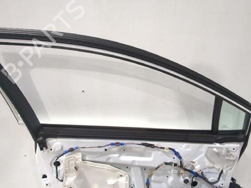 Left front door TOYOTA COROLLA Hatchback (_E21_, _EA1_, _EH1_) 1.8 VVTi Hybrid (ZWE219) | BP31567228C2