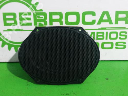 speaker-ford-focus-i-saloon-dfw-1999-2000-2001-2002-2003-2004-2005-2006-2007-2008-2009-31544047 main image