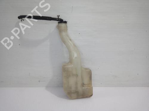 Used Windscreen washer tank TOYOTA RAV 4 V (_A5_, _H5_) 2.0 VVTi (MXAA52) (150 hp) 31556735