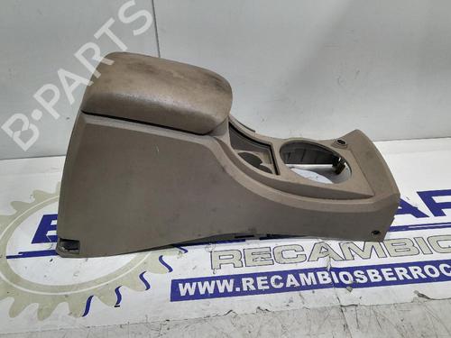 Used Armrest / Center console Armrest / Center console SSANGYONG KYRON 2.0 Xdi (141 hp) 31539997 31539997