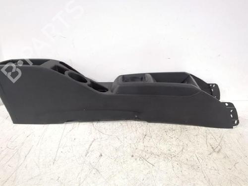 Mittelkonsole KIA CEE'D Hatchback (ED) 1.6 CRDi 90 (90 hp) 31566458