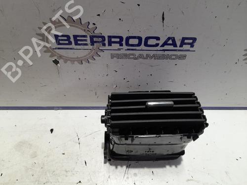 air-vent-toyota-avensis-_t25_-2003-2004-2005-2006-2007-2008-31673081 main image