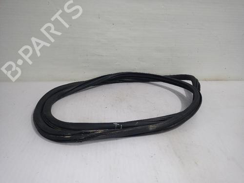 rubber-door-seal-peugeot-308-sw-ii-lc_-lj_-lr_-lx_-l4_-2014-2015-2016-2017-2018-2019-2020-2021-31558170 main image