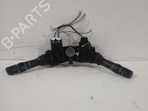 Used Switch TOYOTA YARIS (_P13_) 1.5 (NSP131_) (112 hp) 31562892