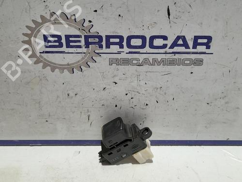 Used Right front window switch Right front window switch NISSAN MICRA III (K12) 1.2 LPG (80 hp) 31570537 31570537