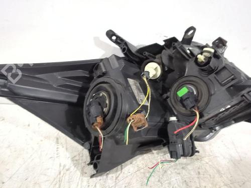 Right headlight TOYOTA AURIS (_E15_) 1.6 (ZRE151_, ZRE151R) | BP31566589C29 