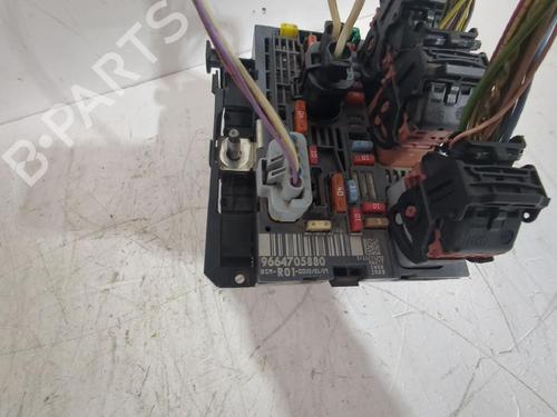 Fuse box CITROËN C4 Grand Picasso I (UA_) 1.6 HDi | BP31565360E1