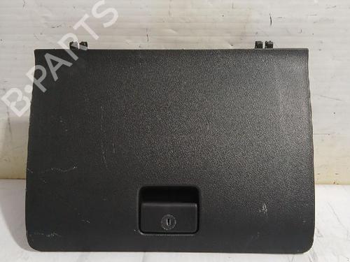 Used Glove box Glove box TOYOTA COROLLA Verso (ZER_, ZZE12_, R1_) 2.2 D-4D (AUR10_, AUR10R) (177 hp) 31563758 31563758