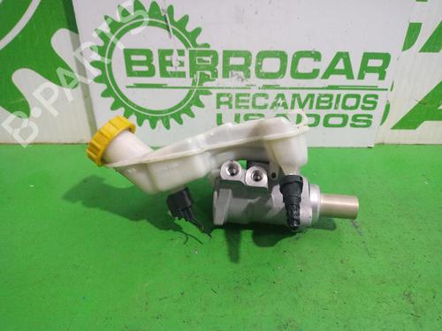 Used Brake master cylinder FORD FIESTA V Van 1.4 TDCi (68 hp) 31549668