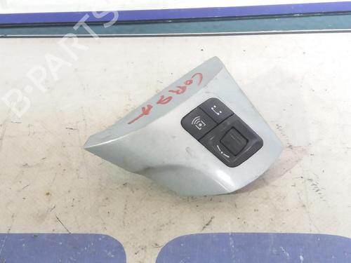 Used Steering wheel controls Steering wheel controls 31678132 31678132