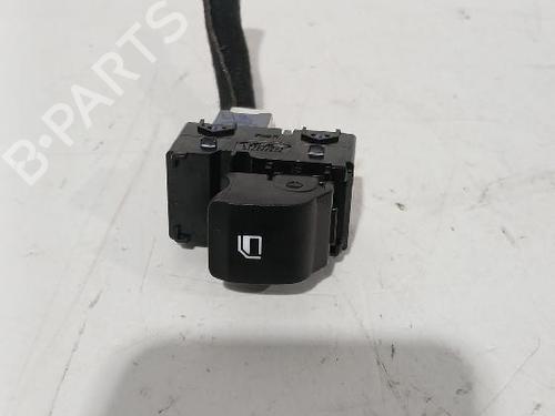 Used Right front window switch HYUNDAI i20 III (BC3, BI3) 1.0 T-GDI (101 hp) 31567154