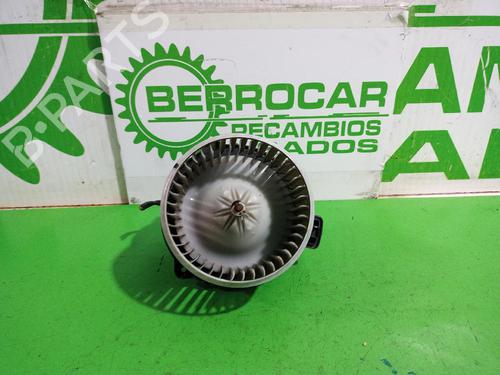 Used Heater blower motor KIA SORENTO I (JC) 2.5 CRDi (170 hp) 31551633