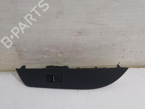 Right front window switch TOYOTA COROLLA Estate (_E21_) 1.8 Hybrid (ZWE211W) | BP31562820I26 - Image 2