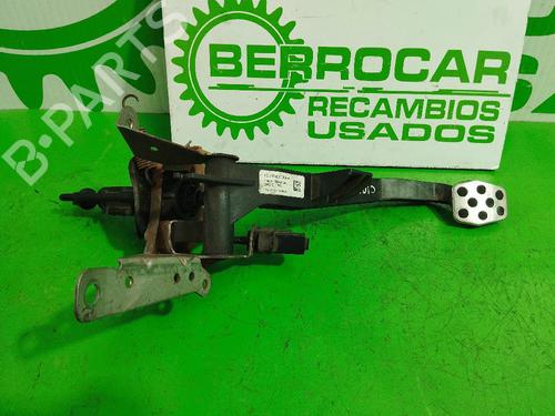 koblingspedal FORD FOCUS I Saloon (DFW) 1.6 16V (100 hp) 31545407