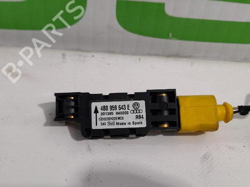 Used Electronic sensor Electronic sensor AUDI A6 C5 (4B2, 4B4) 2.5 TDI quattro (180 hp) 31542831 31542831