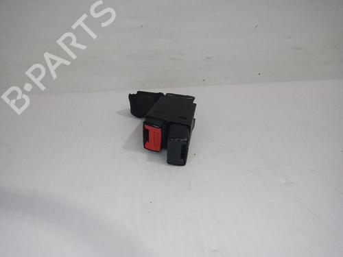 seat-buckle-renault-megane-i-ba01_-1995-1996-1997-1998-1999-2000-2001-2002-2003-2004-31556821 main image