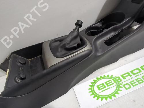 Middle console HYUNDAI i30 (FD) 1.6 CRDi | BP31567027I22 