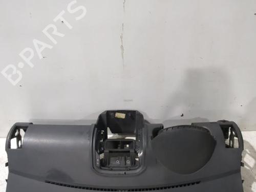 Used Dashboard VW POLO IV (9N_, 9A_) 1.9 SDI (64 hp) 31563248