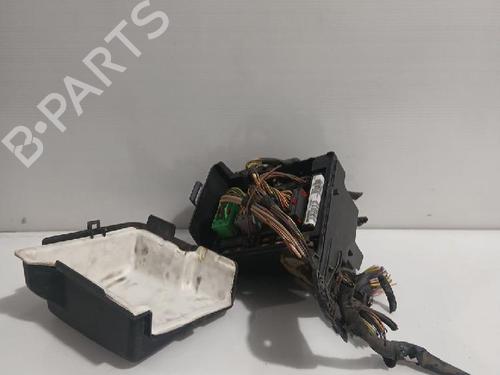 Used Fuse box Fuse box CITROËN C3 I (FC_, FN_) 1.4 i (73 hp) 31565145 31565145