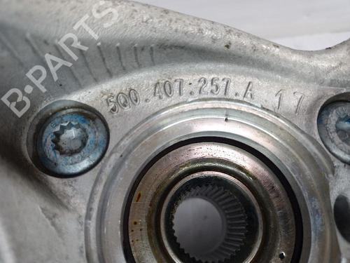 Left front steering knuckle VW TOURAN (5T1) 1.6 TDI | BP31555662M25 