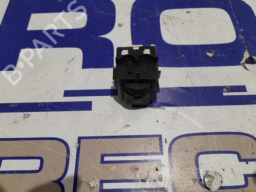 switch-toyota-proace-van-mdz_-2016-31539910 main image