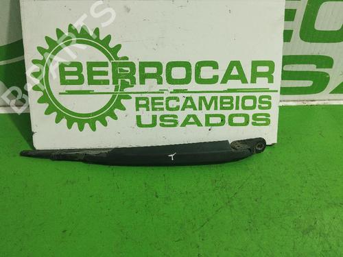 Used Rear windshield wiper arm Rear windshield wiper arm 31675122 31675122