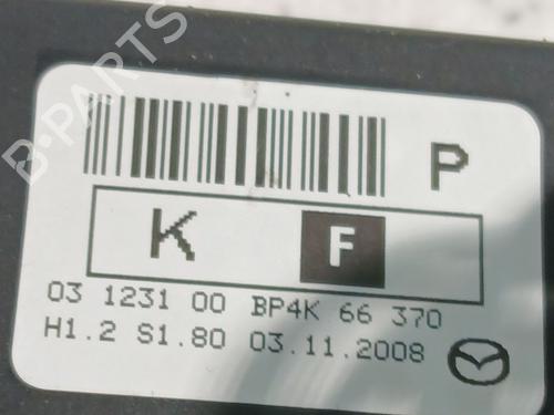 Right front window switch MAZDA 3 Saloon (BK) 1.6 (BK12) | BP38863807I26 - Image 7
