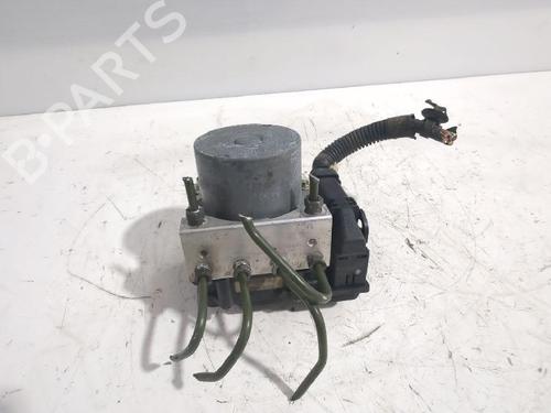 Used ABS pump PEUGEOT 107 (PM_, PN_) 1.4 HDi (54 hp) 31568638