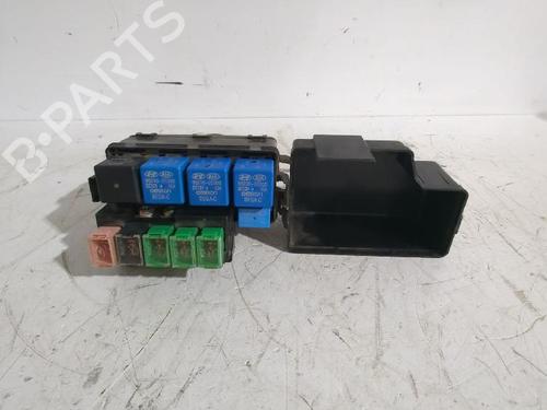 Used Fuse box Fuse box KIA CARENS III MPV (UN) 2.0 CRDi 140 (140 hp) 31564118 31564118