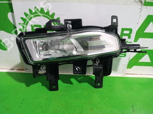 Used Left front fog light NISSAN QASHQAI II (J11, J11_) 1.3 DIG-T (140 hp) 31549018