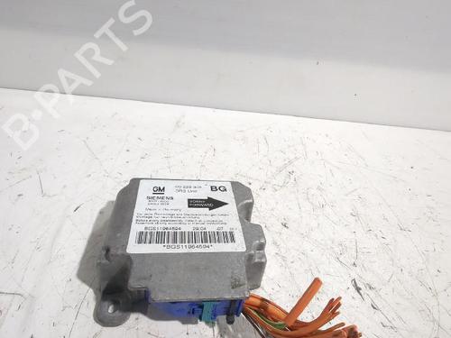 Used ECU airbags OPEL ZAFIRA A MPV (T98) 2.0 DTI 16V (F75) (101 hp) 32463956