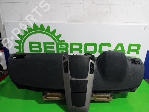 Used Dashboard Dashboard OPEL ZAFIRA / ZAFIRA FAMILY B (A05) 1.9 CDTI (M75) (100 hp) 31543047 31543047
