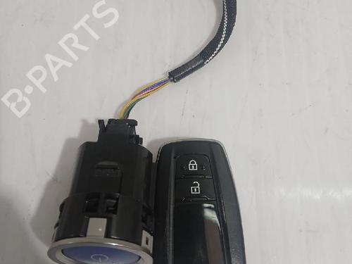 Ignition barrel TOYOTA COROLLA Estate (_E21_) 1.8 Hybrid (ZWE211W) | BP31563053M48 