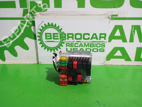 Used Fuse box Fuse box FIAT BRAVO II (198_) 1.9 D Multijet (198AXB1A) (120 hp) 31552257 31552257