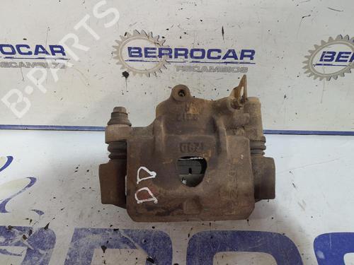 Used Right front brake caliper Right front brake caliper MITSUBISHI PAJERO I Canvas Top (L04_G) 2.5 TD (L044G, L049G) (84 hp) 31540293 31540293
