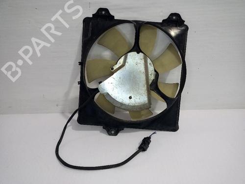 Used Radiator fan Radiator fan TOYOTA RAV 4 II (_A2_) 2.0 4WD (ACA21, ACA20) (150 hp) 31556722 31556722