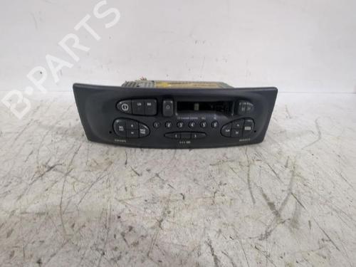 Used Radio RENAULT MEGANE I Classic (LA0/1_) 1.6 16V (LA00, LA04, LA0B, LA11, LA16, LA19, LA1J, LA1K,... (107 hp) 31565995