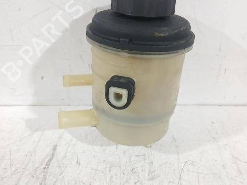 Used Power steering reservoir KIA RIO II (JB) 1.5 CRDi (110 hp) 31566244