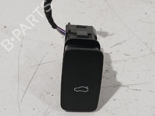 BP32464799I30 main image