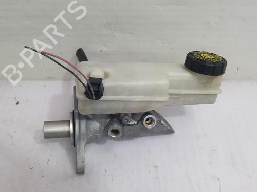 Used Brake master cylinder RENAULT MEGANE IV Saloon 1.3 TCe 115 (LVN9) (116 hp) 31558253