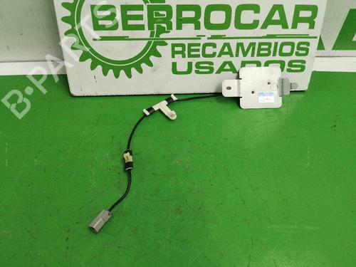 Antenne/Base JAGUAR S-TYPE II (X200) 2.7 D (207 hp) 31674648